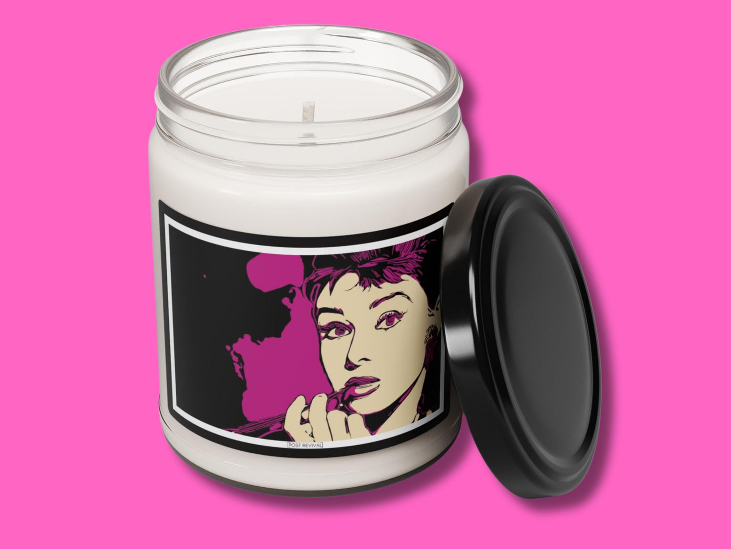 Vintage-Inspired Scented Soy Candle - 9oz with Retro Glam Design